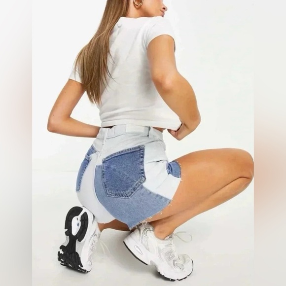 Hollister Ultra High Rise Mom Shorts Denim Patchwork Size 26 - Picture 2 of 8